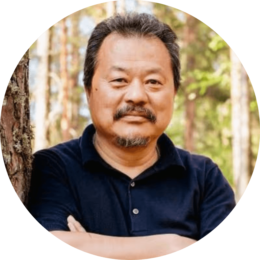 平井聡一郎氏